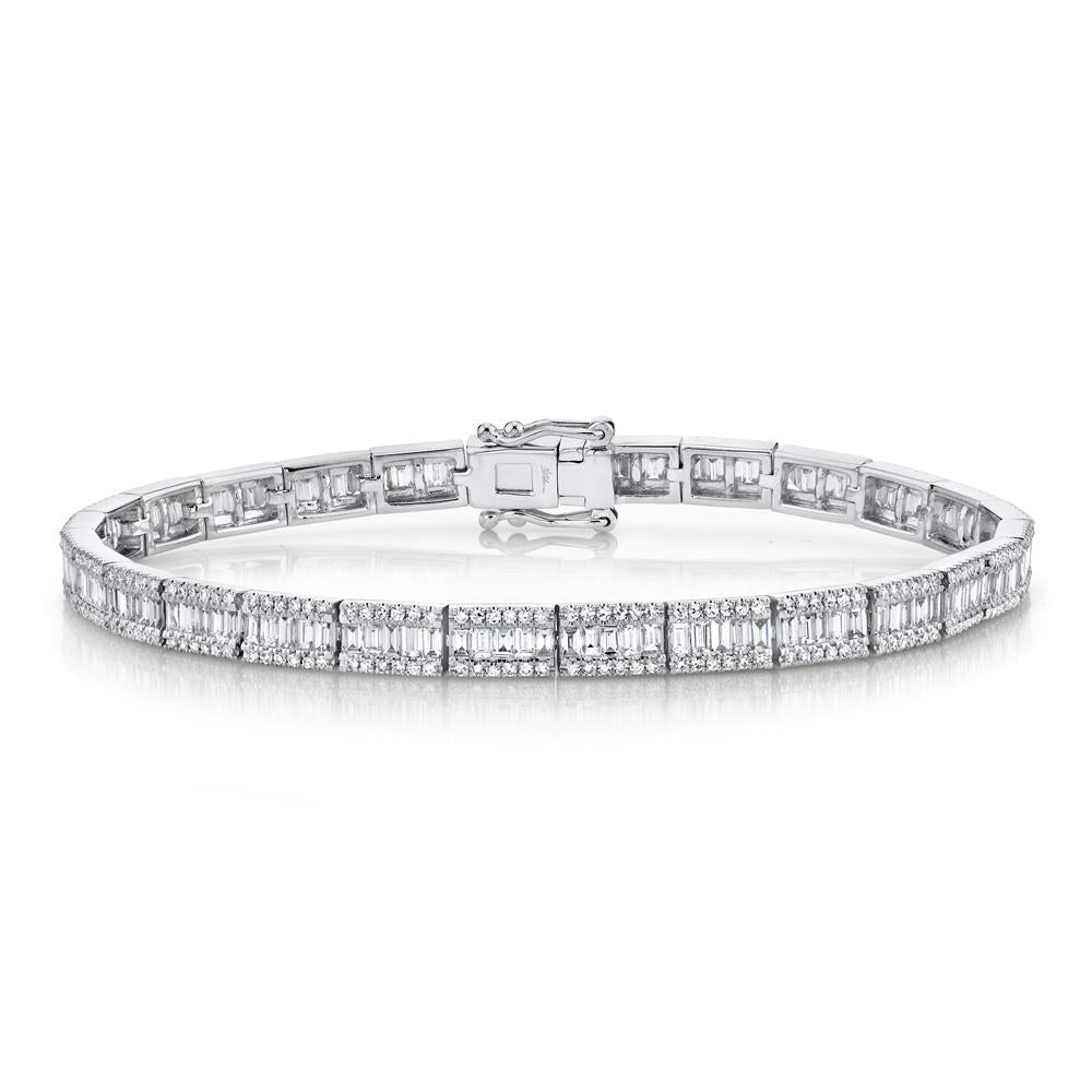 3.72CT DIAMOND BAGUETTE BRACELET