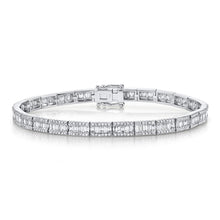 3.72CT DIAMOND BAGUETTE BRACELET