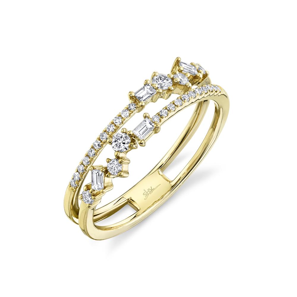 0.34CT DIAMOND BAGUETTE RING