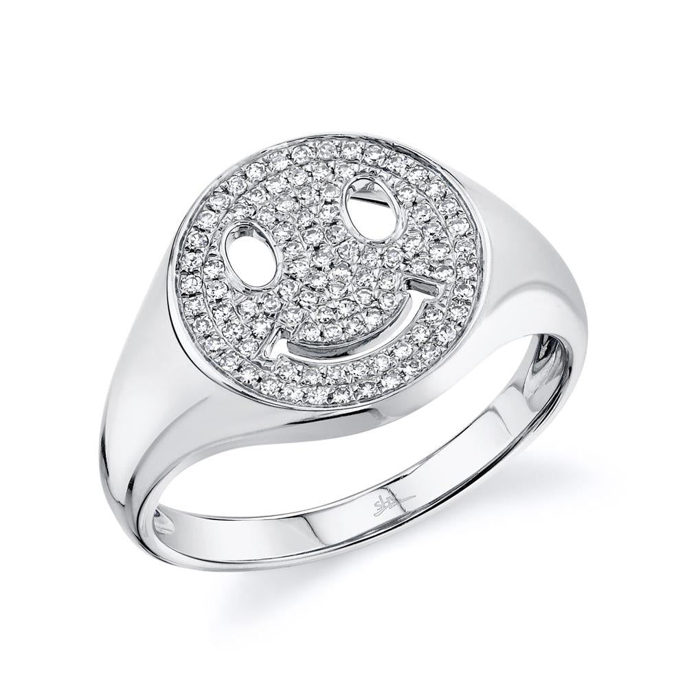 Shy Creation 0.20Ct Diamond Pave Smiley Signet Ring SC55020285