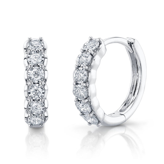 shy-creation-0-23ct-diamond-huggie-earring-sc55022790