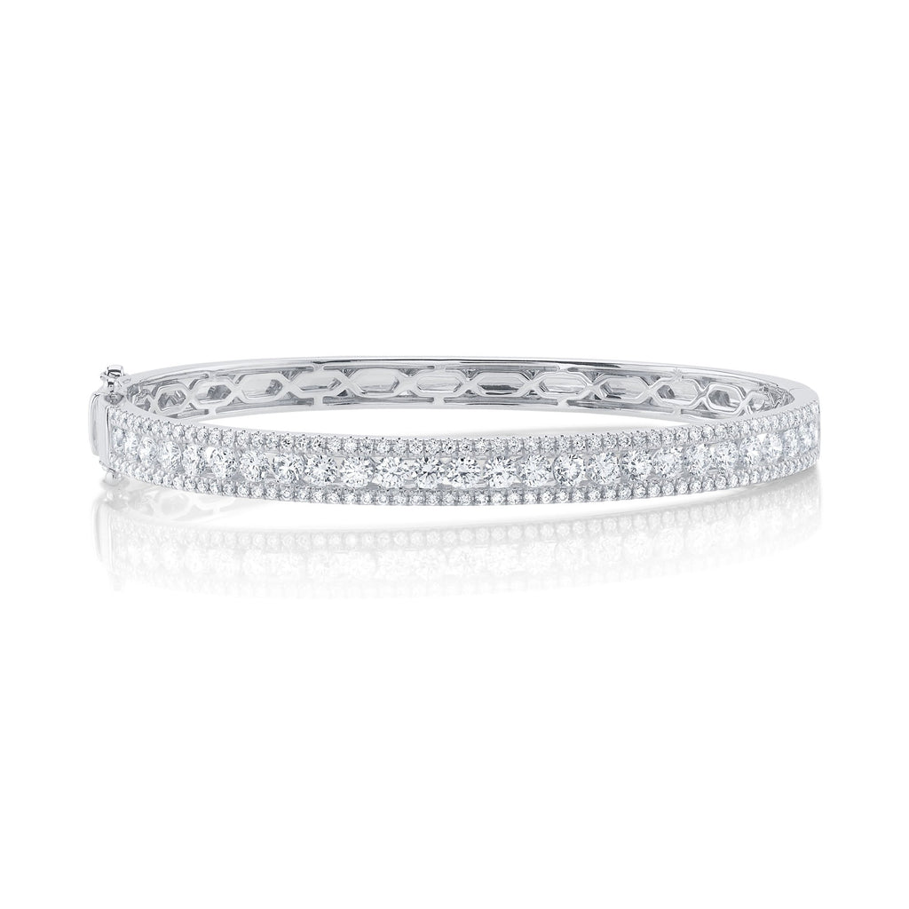 2.96CT DIAMOND BANGLE