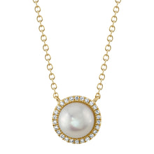 0-08ct-diamond-cultured-pearl-necklace