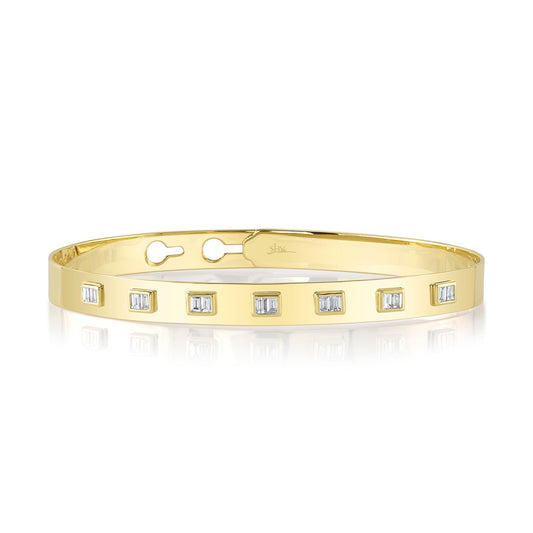 0-46ct-diamond-baguette-latch-lock-bangle SC55024593ZS