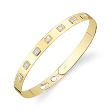 0-46ct-diamond-baguette-latch-lock-bangle SC55024593ZS