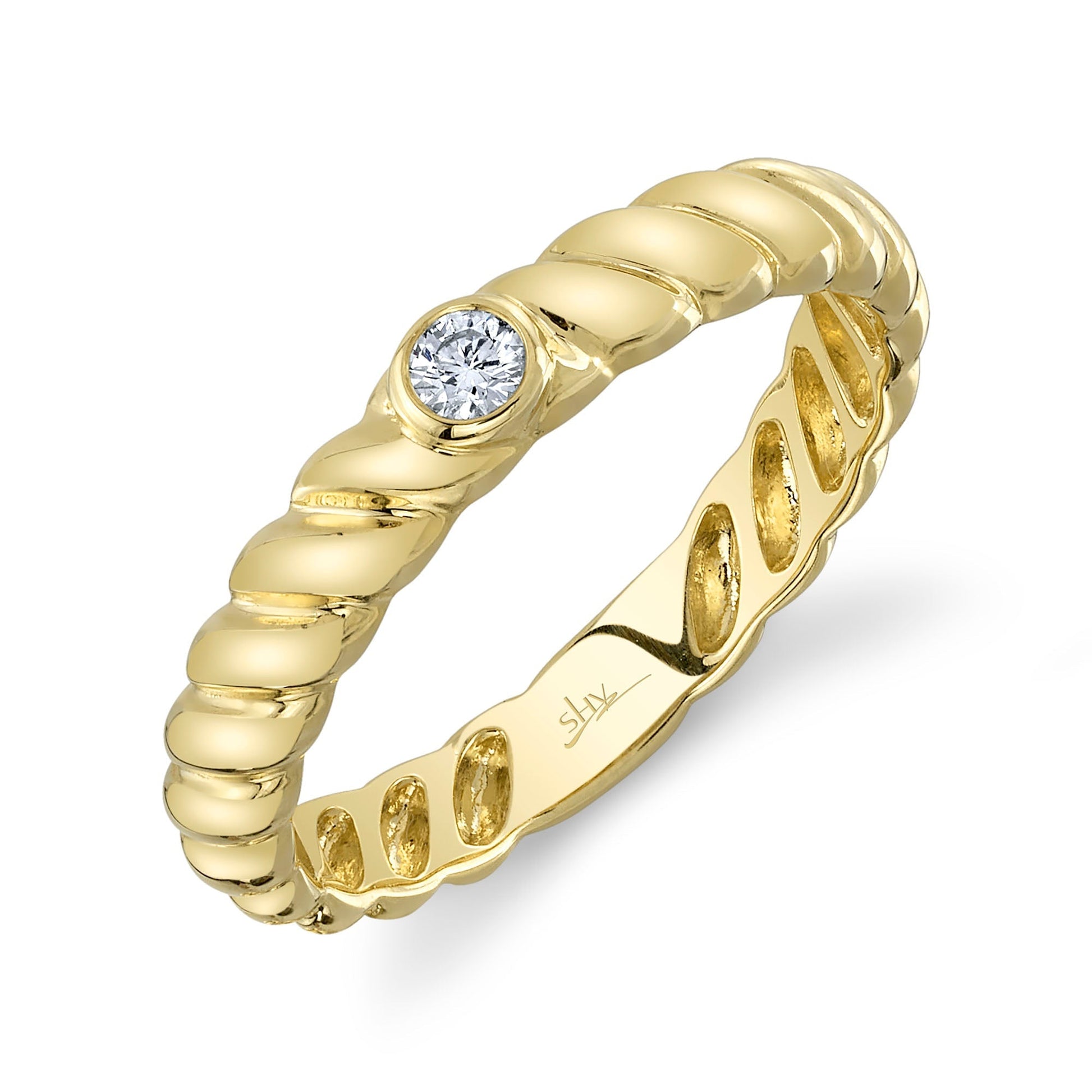 0-07ct-diamond-bezel-ring