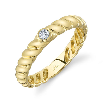 0.07CT DIAMOND BEZEL RING