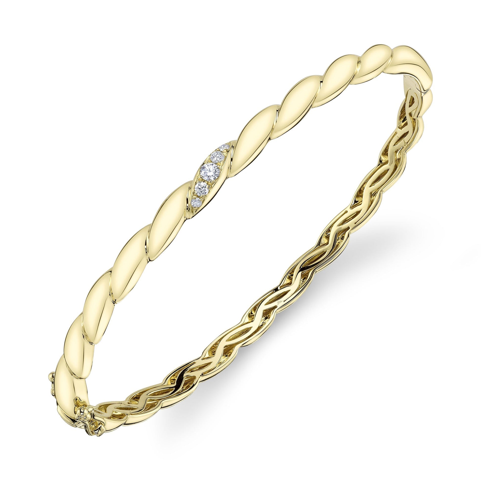 0-13ct-diamond-bangle