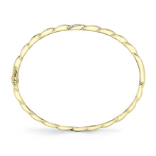 0-13ct-diamond-bangle