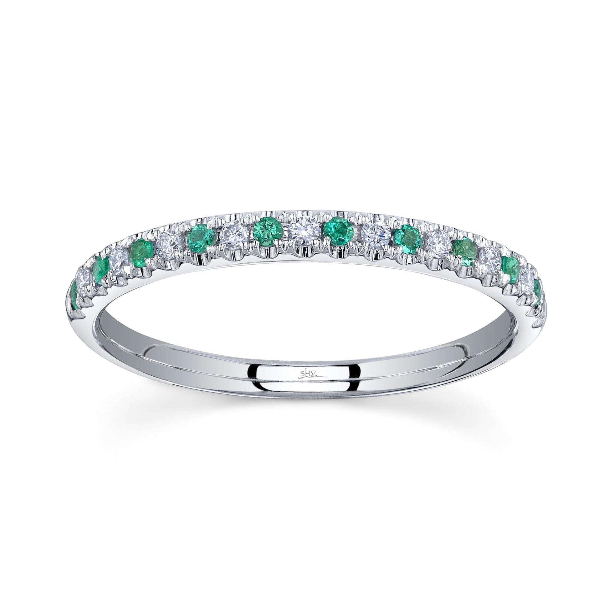 0-10ct-diamond-0-10ct-emerald-band