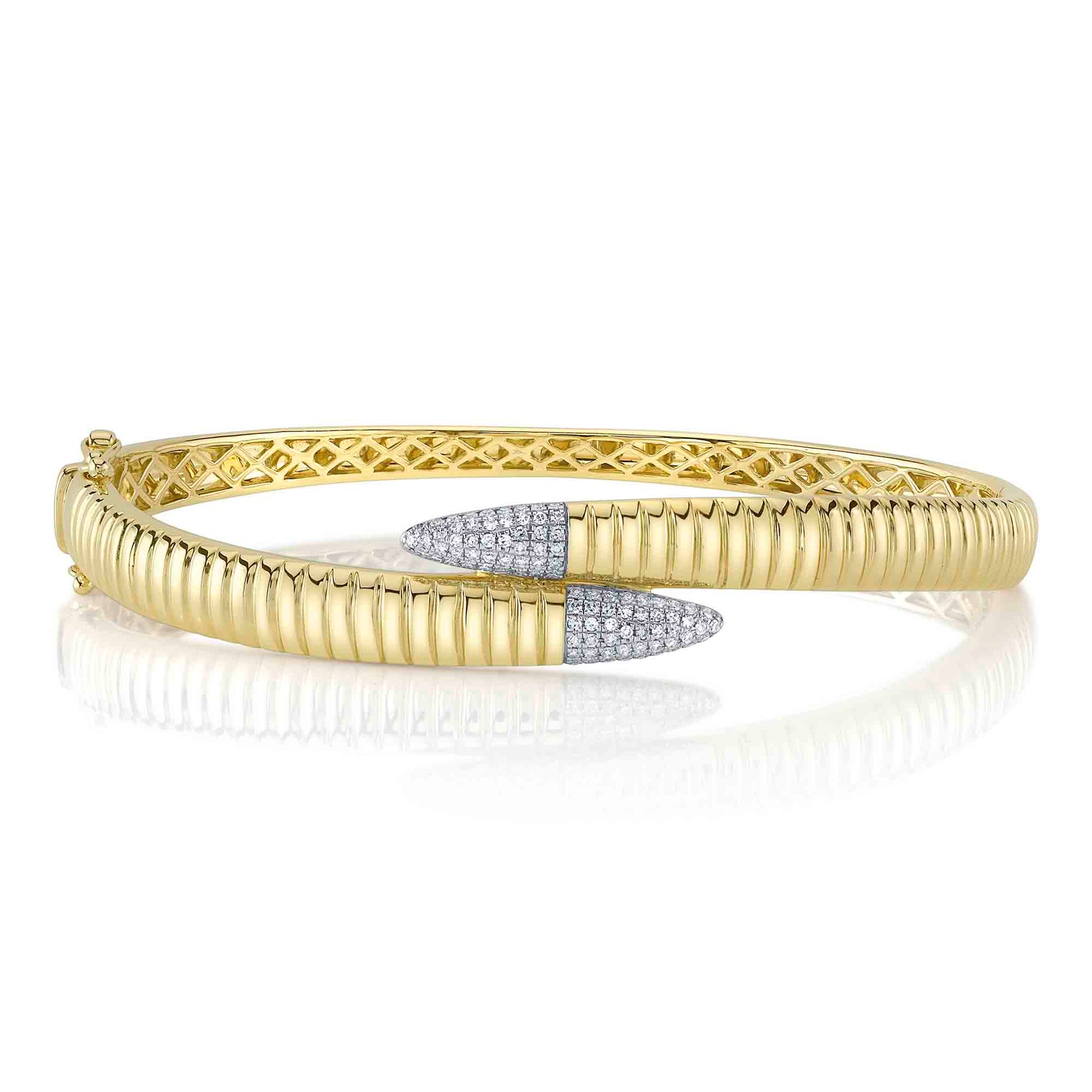 shy-creation-0-24ct-diamond-ribbed-bangle-sc55026048rdzs