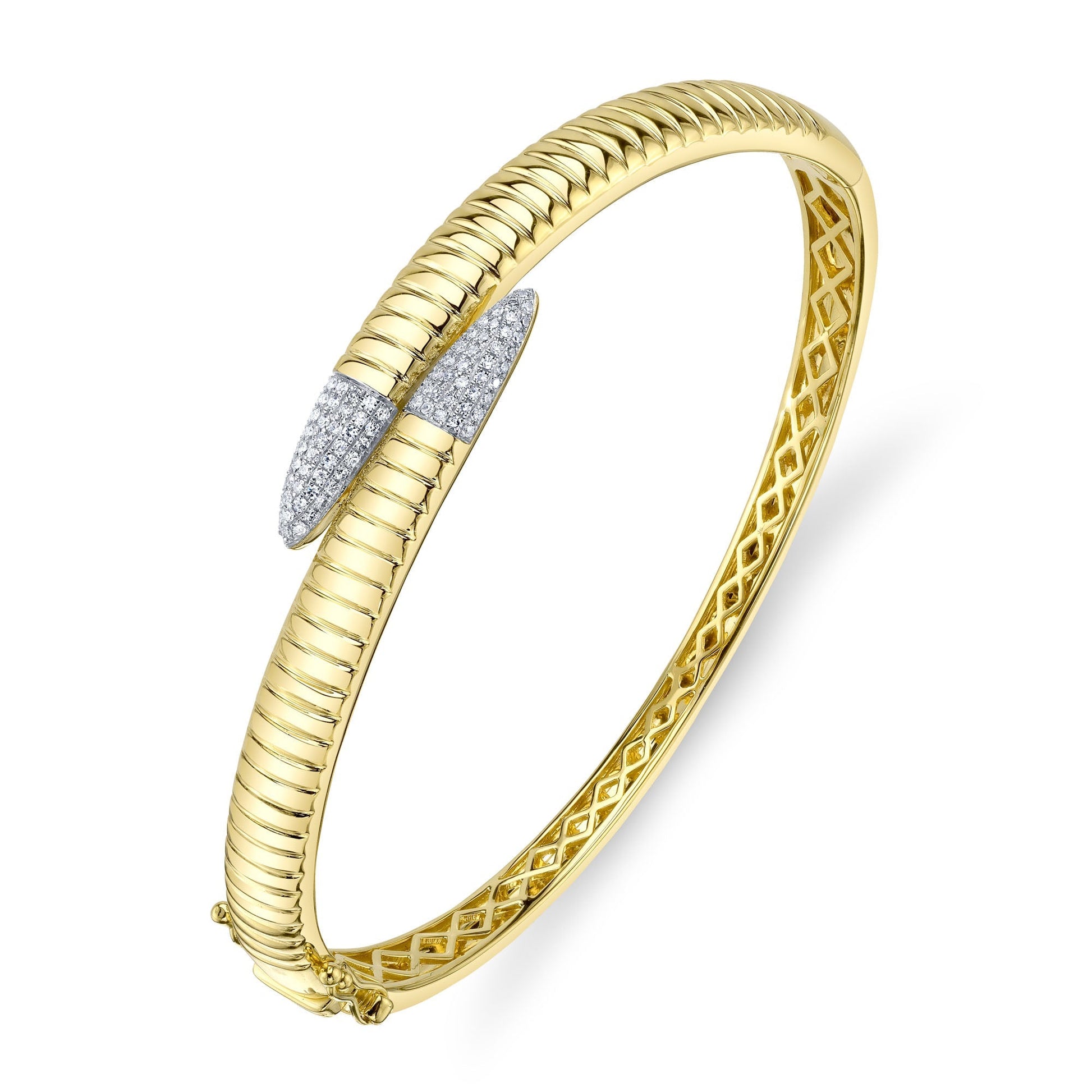 shy-creation-0-24ct-diamond-ribbed-bangle-sc55026048rdzs