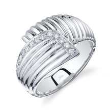 Shy Creation 0.20Ct Diamond Ribbed Ring SC55028817