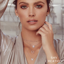 0-29ct-diamond-baguette-circle-necklace