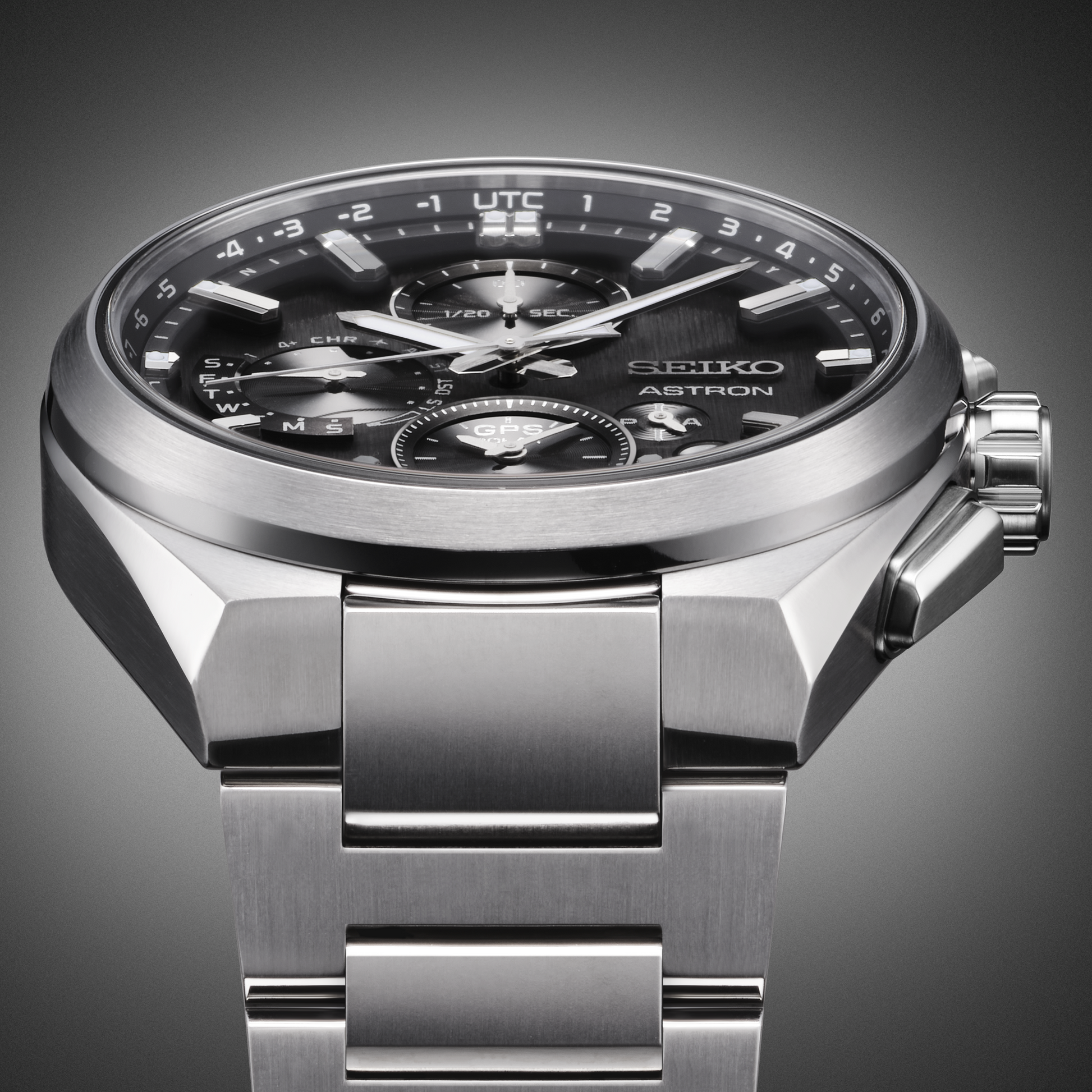 astron-gps-solar-dual-time-chronograph-ssh163