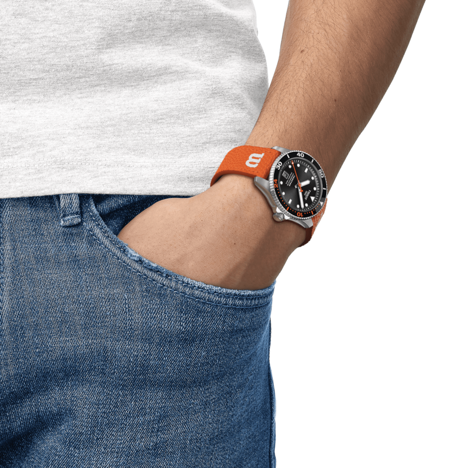 tissot-seastar-wilson-wnba-t120-807-17-051-00