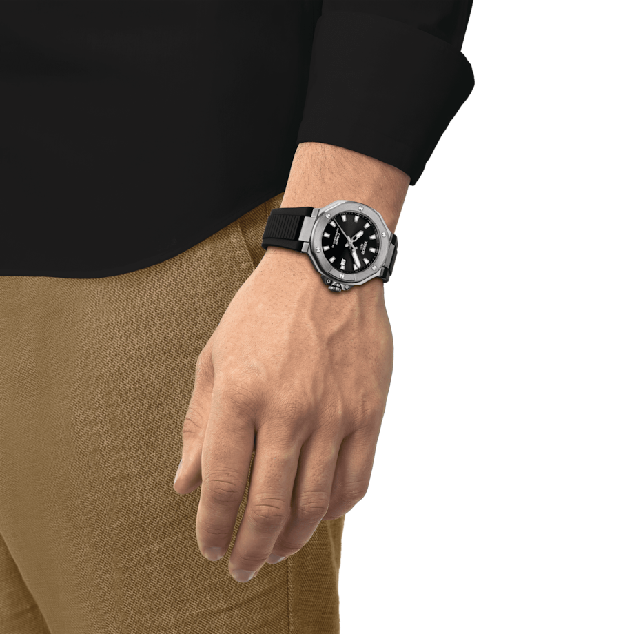 tissot-t-race-powermatic-80-41mm-t141-807-17-051-00