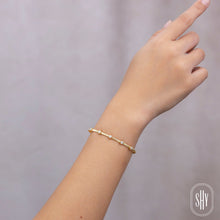 0-32ct-diamond-bezel-bangle B22001310ZS