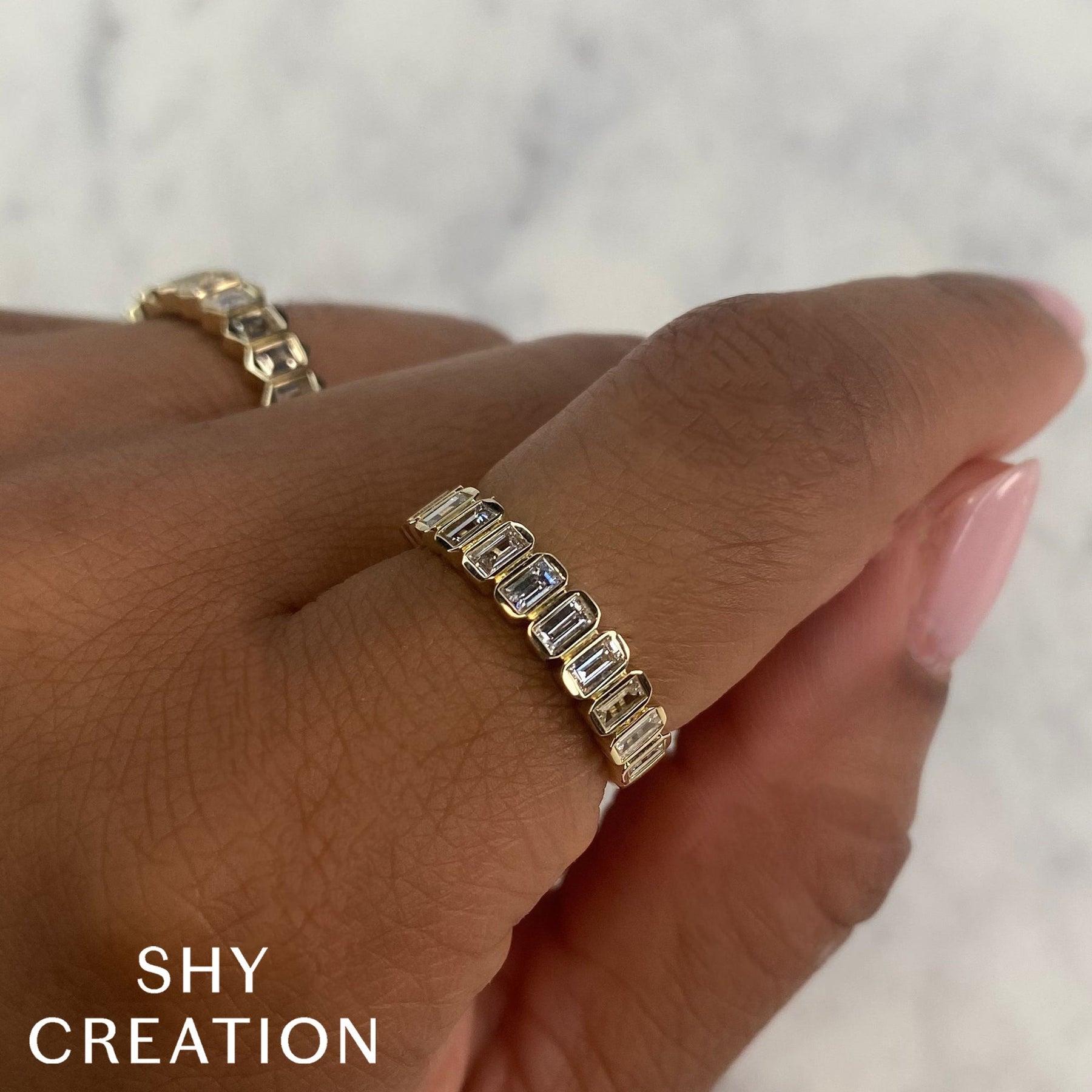 0-78ct-diamond-baguette-band