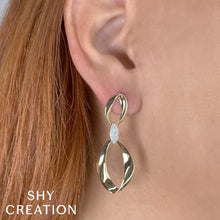 0-20ct-diamond-mobius-earring