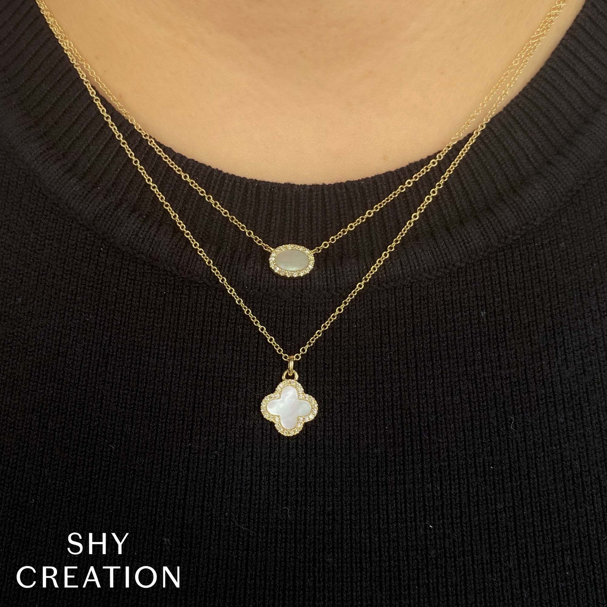 shy-creation-0-08ct-diamond-0-41ct-mother-of-pearl-clover-necklace-sc55025140