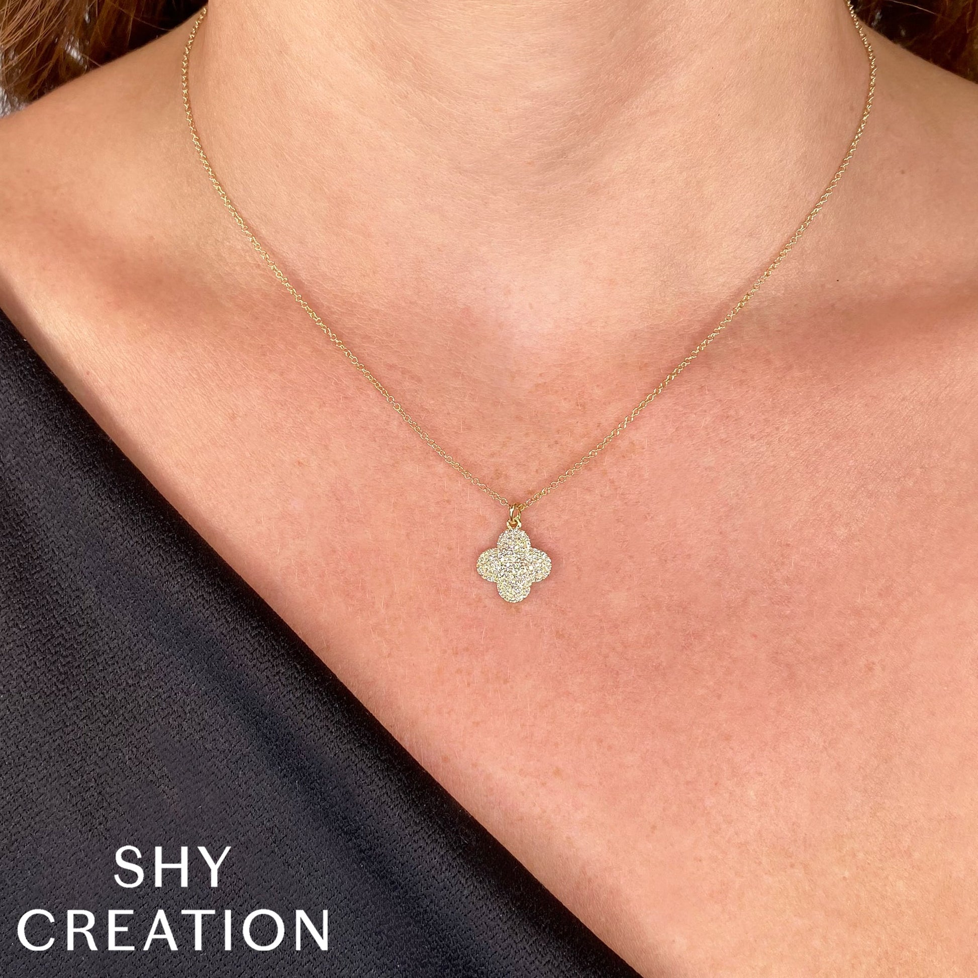 0-23ct-diamond-pave-clover-necklace