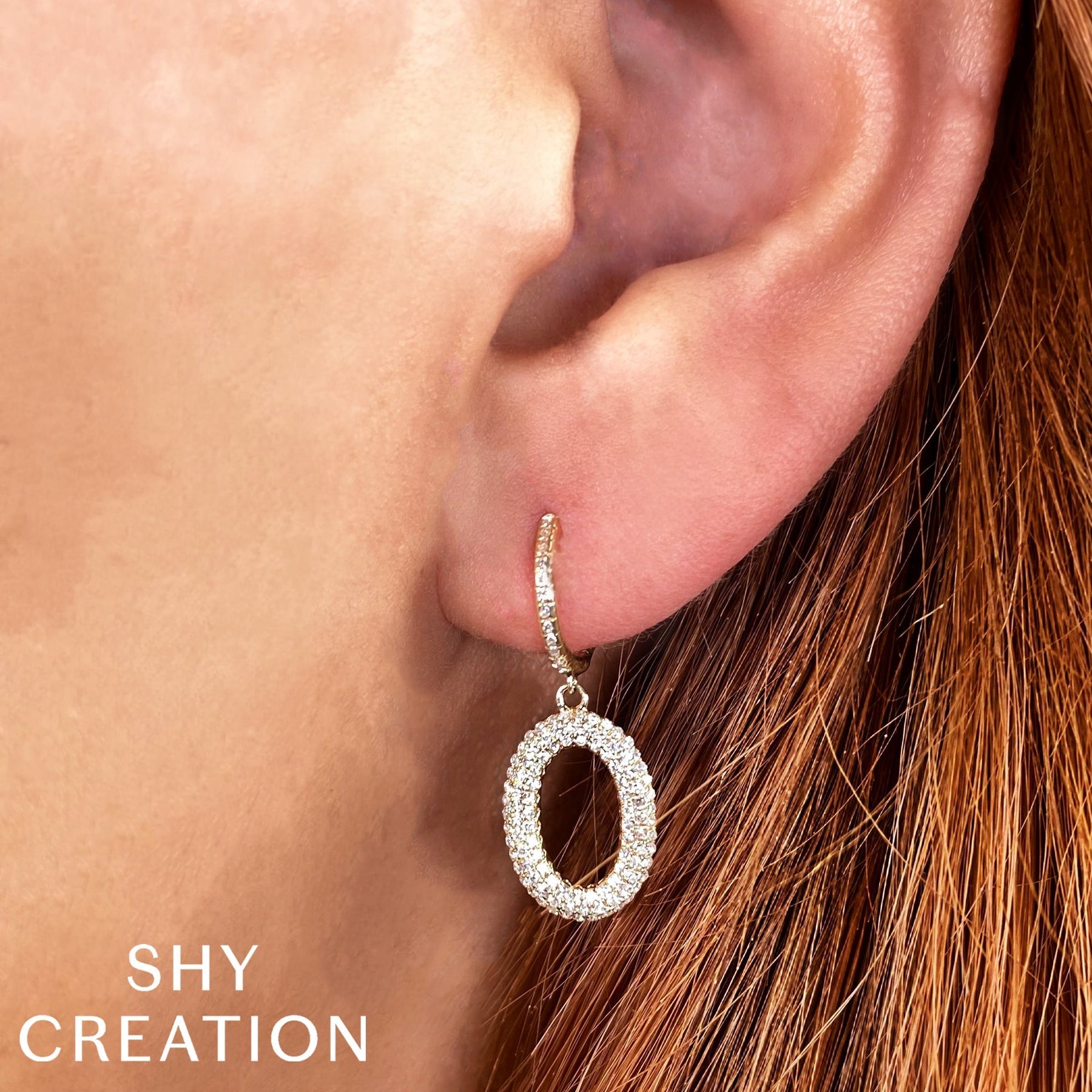 0-49ct-diamond-pave-oval-earring