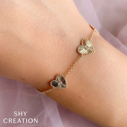 0-10ct-diamond-bezel-heart-bracelet