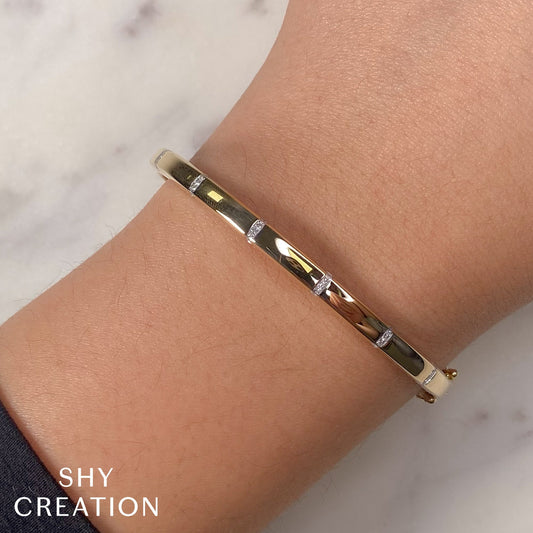shy-creation-0-09ct-diamond-bangle-sc55026201rdzs
