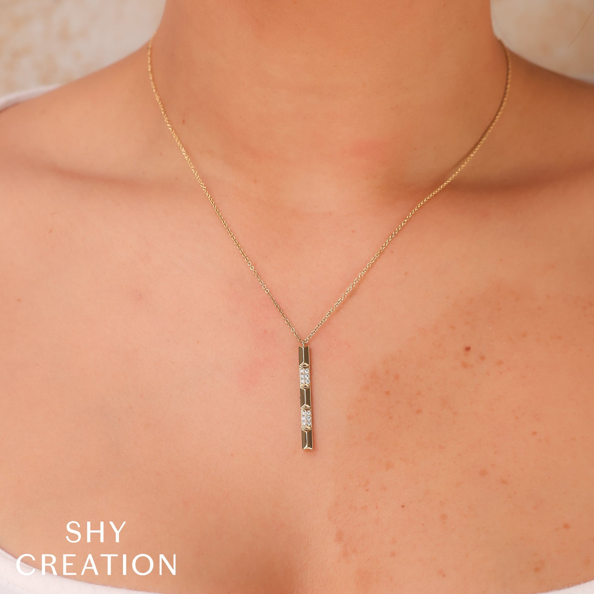shy-creation-0-17ct-diamond-geo-cut-necklace-sc55026741