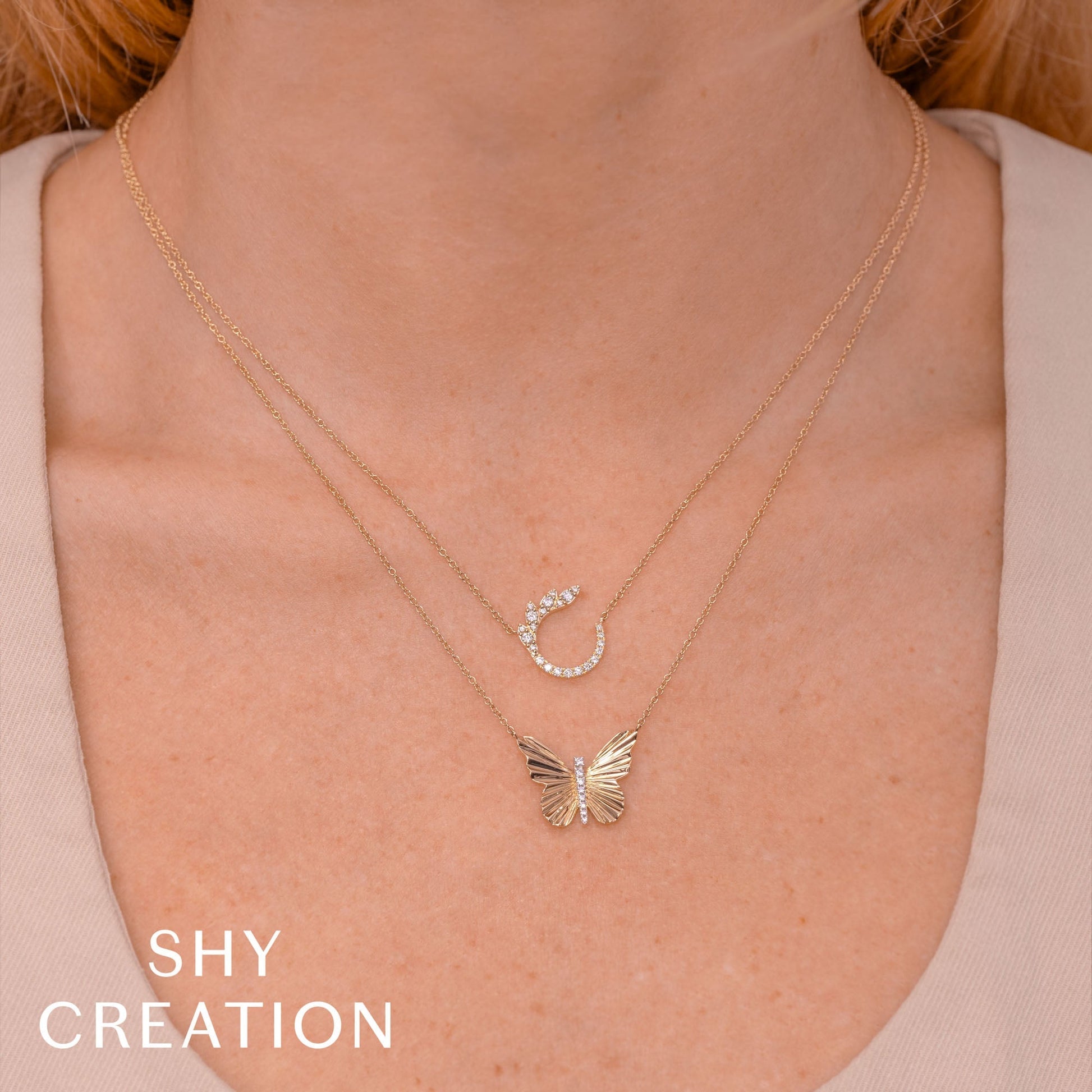 shy-creation-0-06ct-diamond-ribbed-butterfly-necklace-sc55028399rd