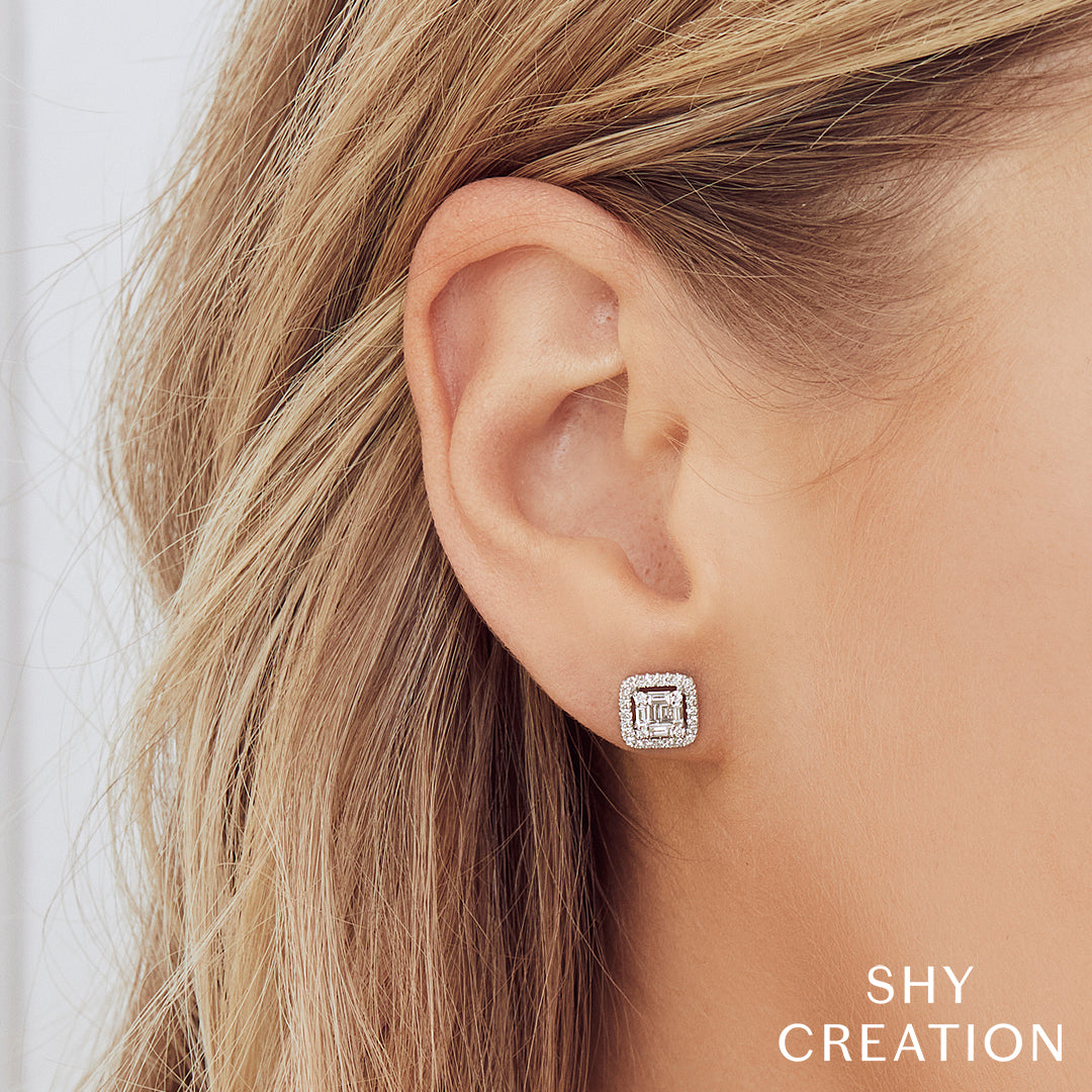 0-43ct-diamond-baguette-stud-earring