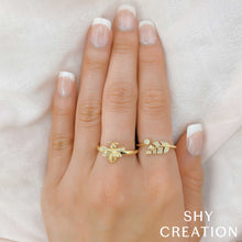 Shy Creation 0.09Ct Diamond Leaf Ring SC55019695