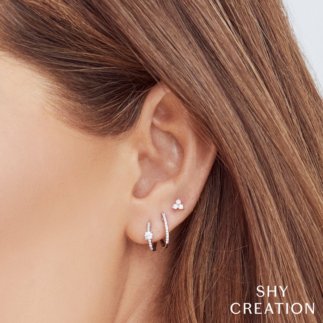 0-25ct-diamond-huggie-earring