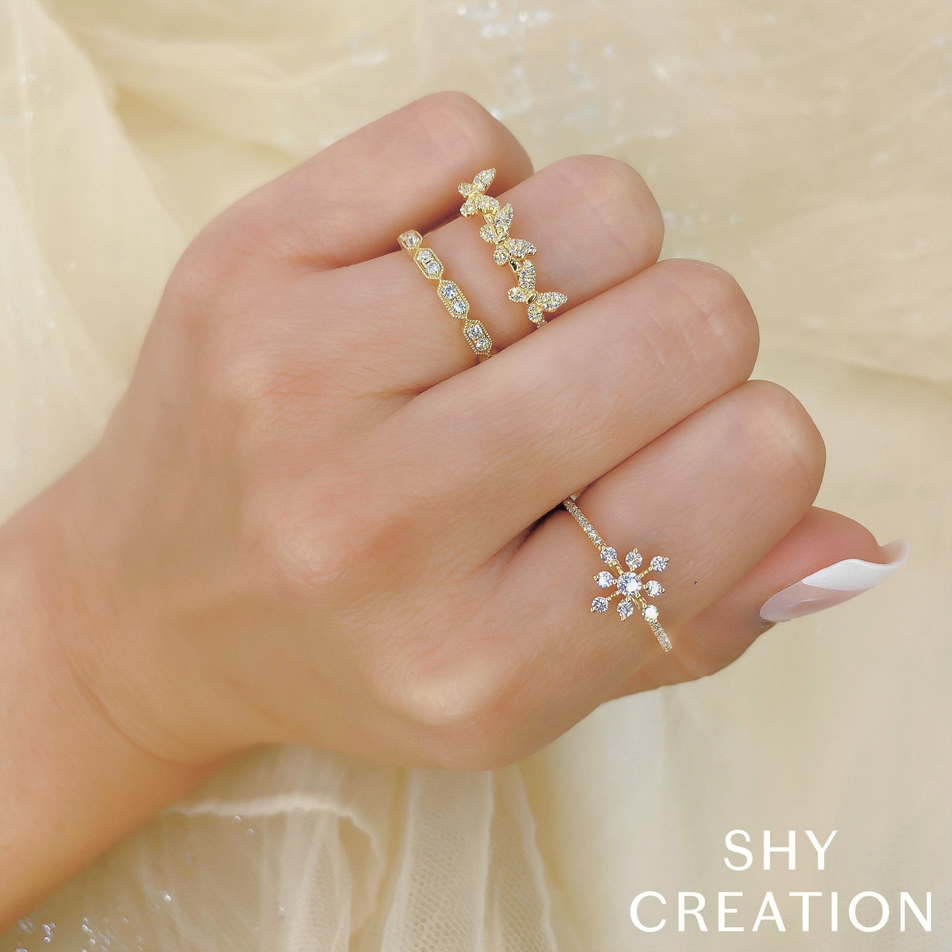 0-15ct-diamond-butterfly-ring