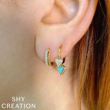 0-19ct-diamond-huggie-earring