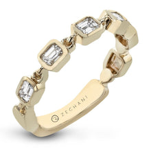 Fashion Ring in 14k Gold ZR2587