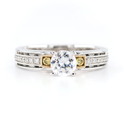 Round Diamond Engagement Ring 4690072