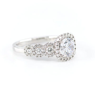 Cushion Halo Diamond Engagement Ring 4690064