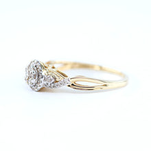Twisted Round Diamond Engagement Ring 4690045