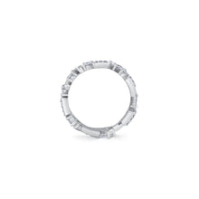 montage-bar-cluster-band