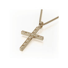 box-diamond-cross-pendant