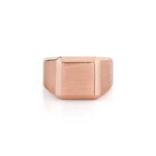 mens-pinky-signet-ring