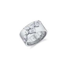 montage-wide-cluster-band