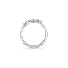 montage-diamond-split-band-with-pave