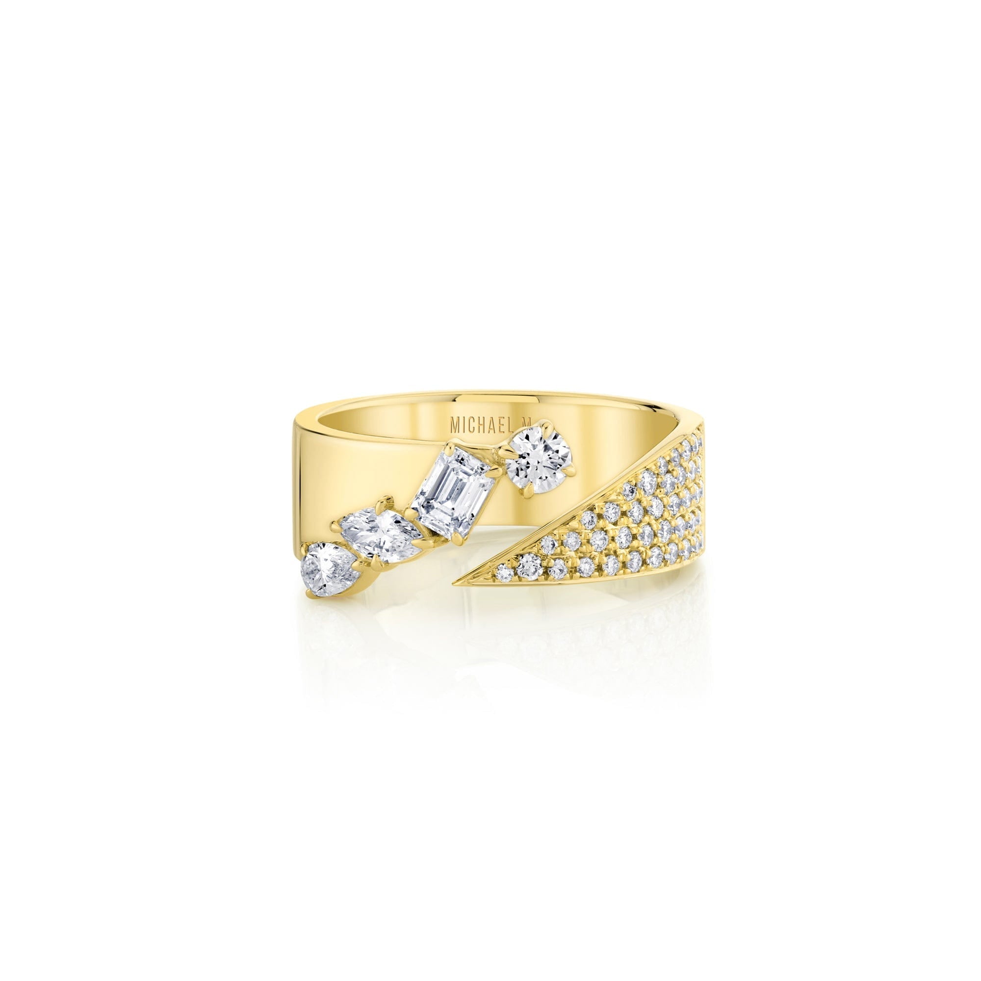 montage-diamond-split-band-with-pave