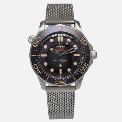 Omega Seamaster Diver 300M James Bond 007 Men's Watch 210.90.42.20.01.001 Brand-New 2024