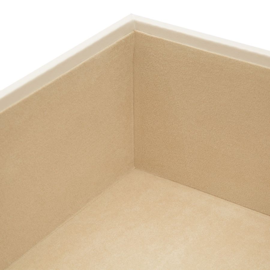 4-vault-deep-tray
