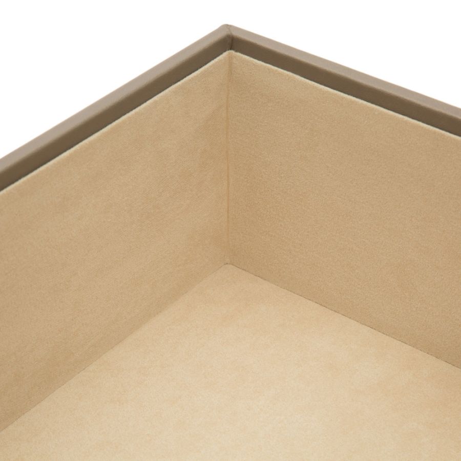 4-vault-deep-tray