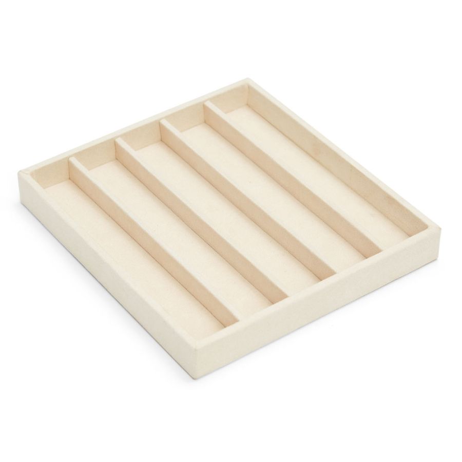 vault-half-insert-tray-necklace